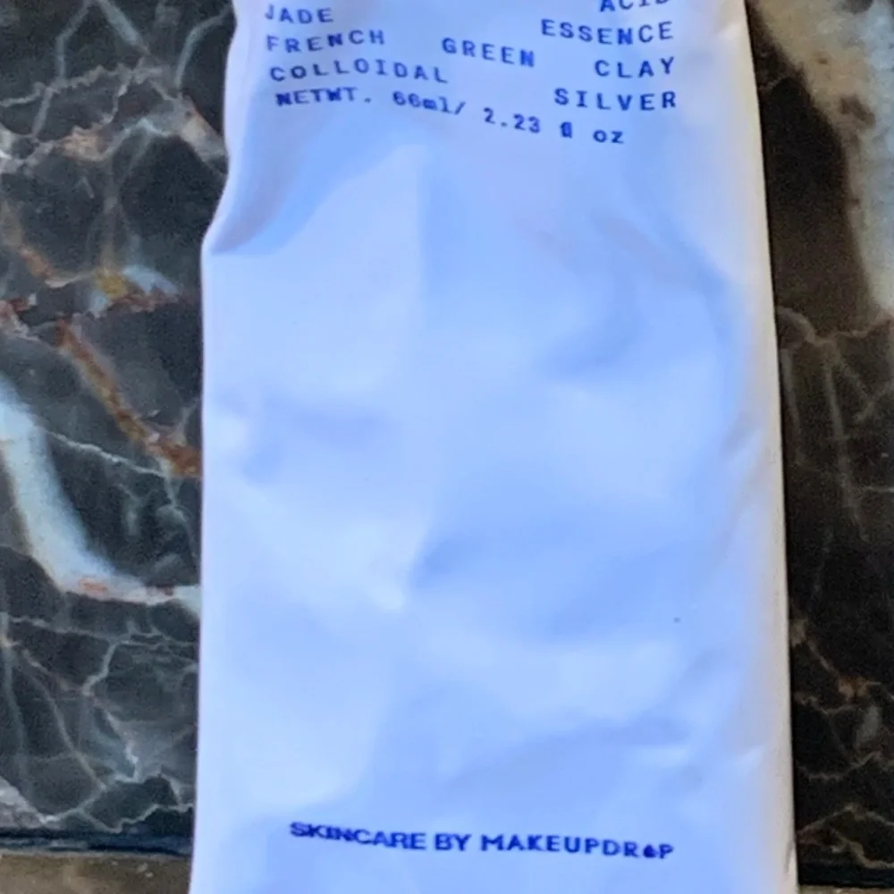 5 for $25 item 🌺 Skincare by MakeupDrop Super Silver Haze Purifying Face Mask.